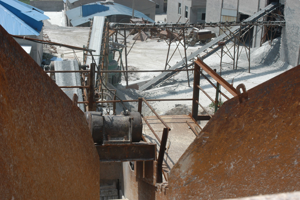 Multi-Stage Magnetic Separation